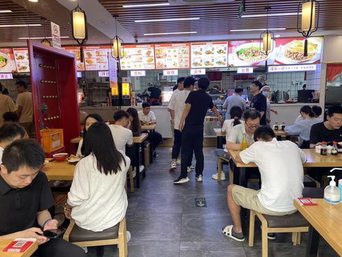 西安美食經(jīng)典 肉夾饃與涼皮的完美搭配